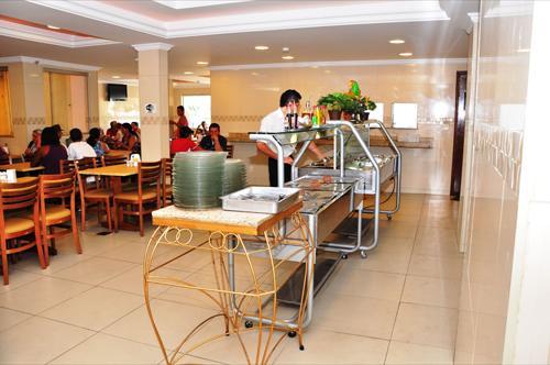 Hotel Piracicaba อาปาเรซิดา ภายนอก รูปภาพ